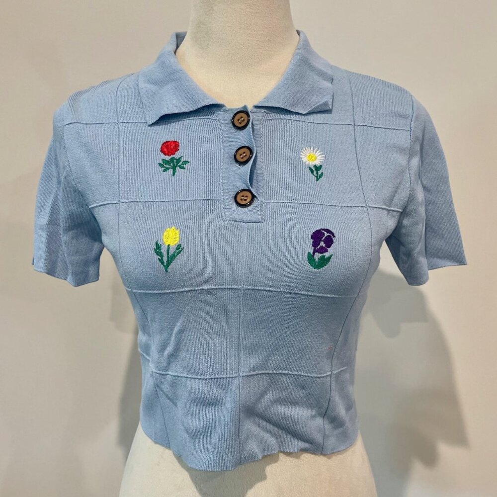 Cider Retro Pale Blue Collar Flowery Crop Embroidery Polo Top - Picture 2 of 10